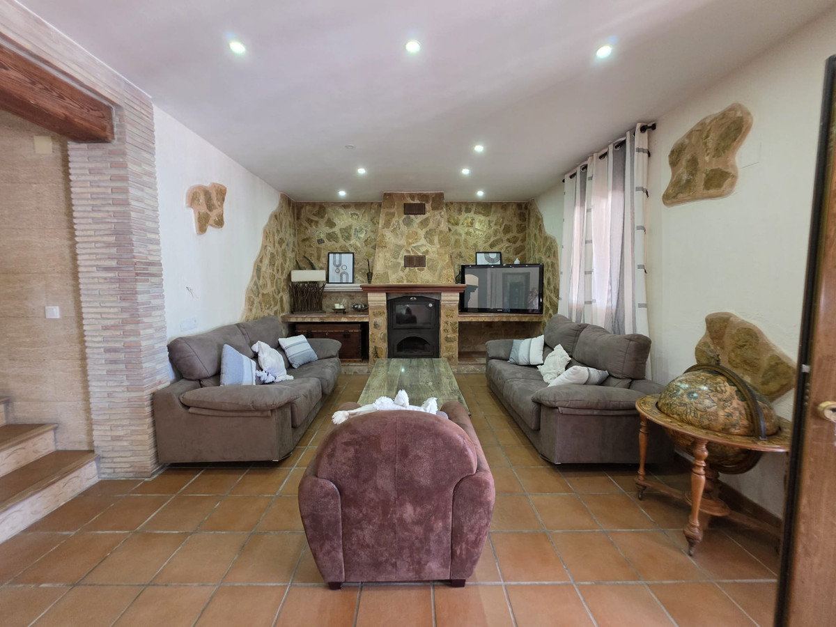 7 Bed Townhouse for sale in Benissa Costa Blanca, Alicante, Spain