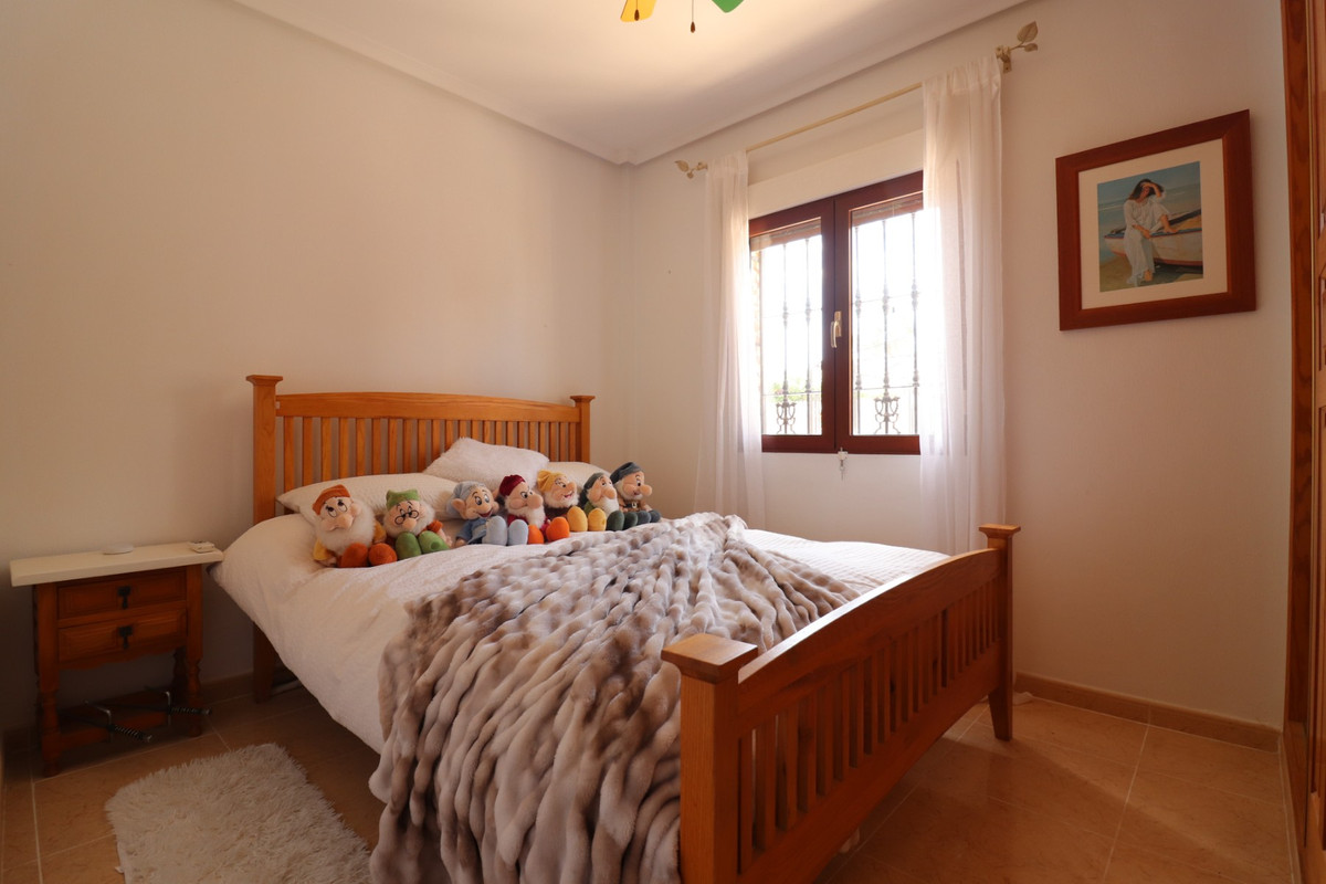 3 Bed Townhouse for sale in Formentera Del Segura Costa Blanca, Alicante, Spain