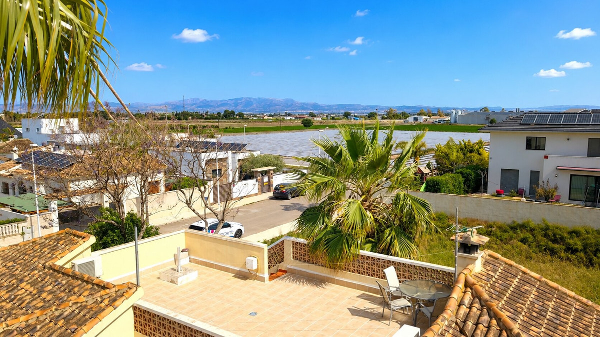 3 Bed Townhouse for sale in Formentera Del Segura Costa Blanca, Alicante, Spain