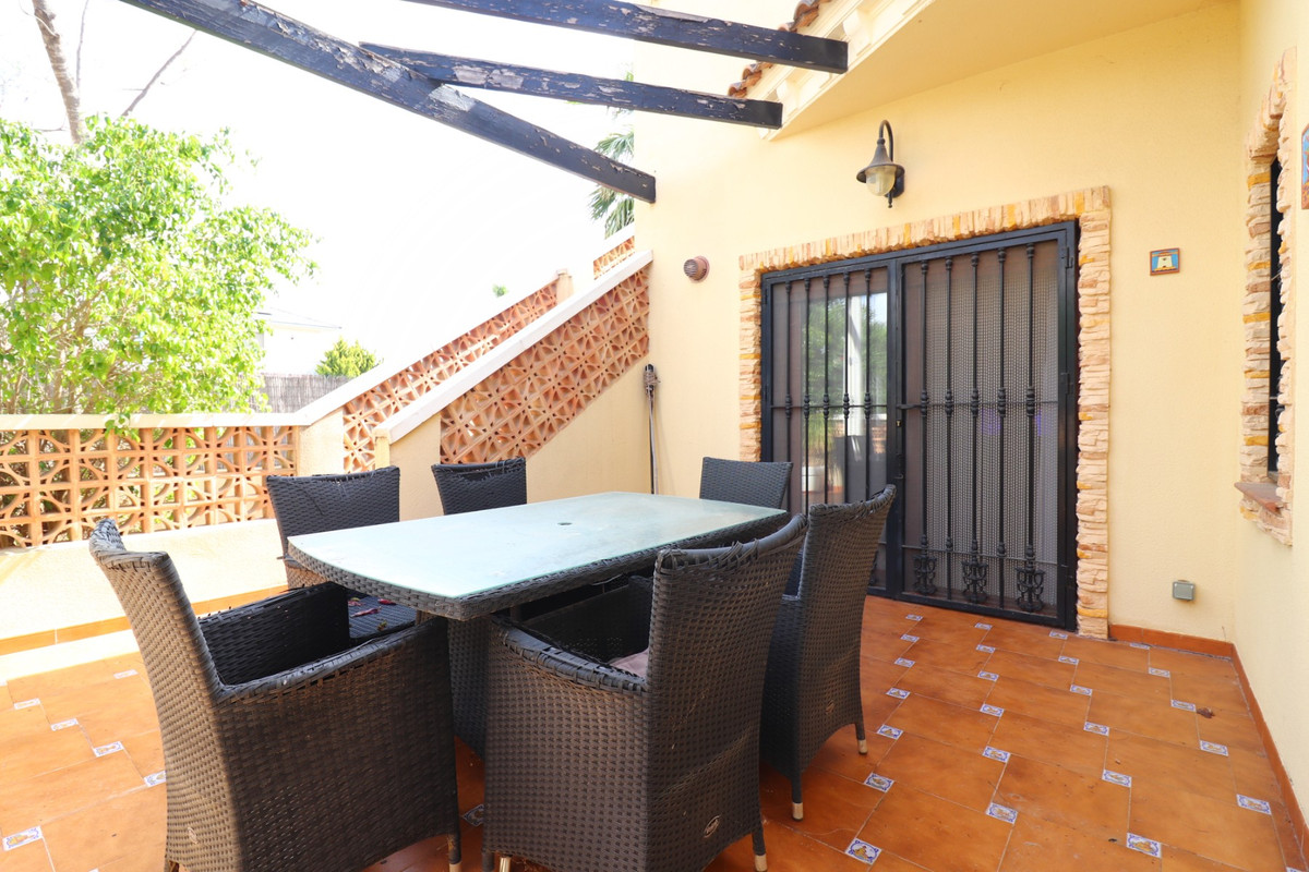 3 Bed Townhouse for sale in Formentera Del Segura Costa Blanca, Alicante, Spain