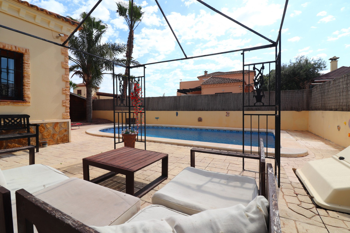 3 Bed Townhouse for sale in Formentera Del Segura Costa Blanca, Alicante, Spain