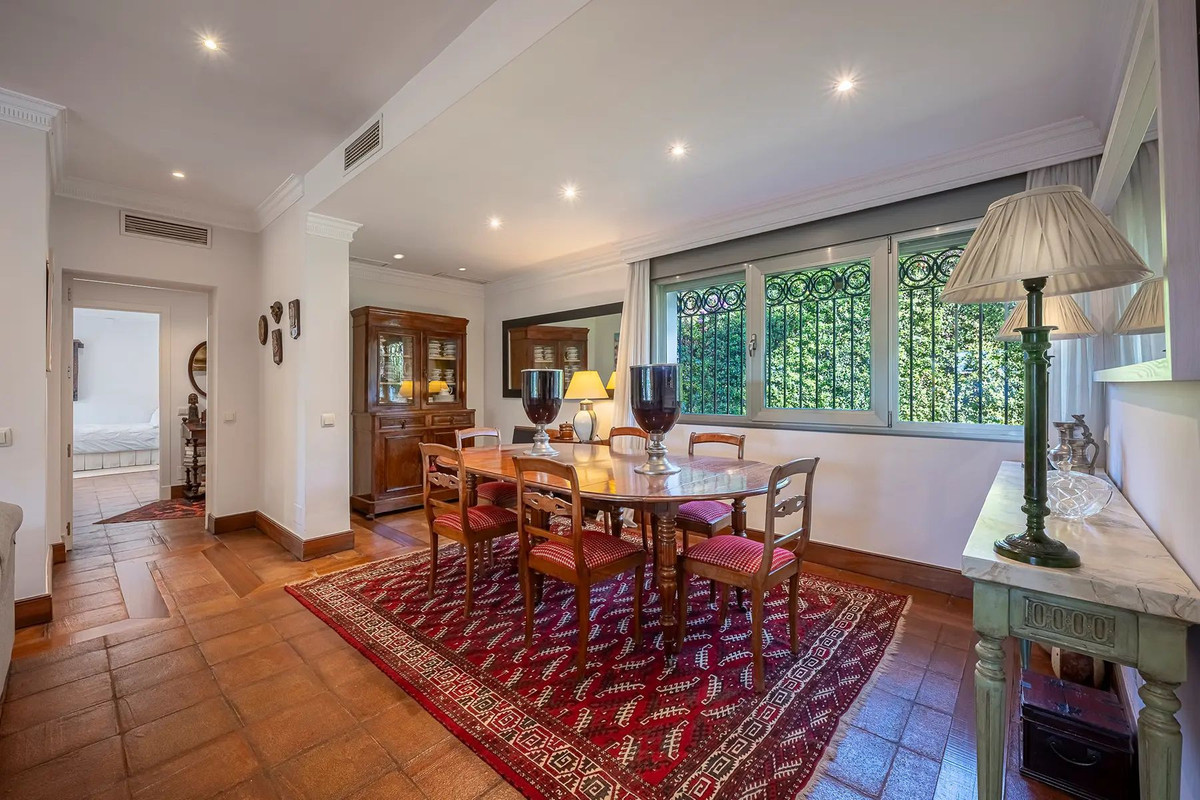 5 Bed Townhouse for sale in Los Monteros Costa Del Sol, Málaga, Spain