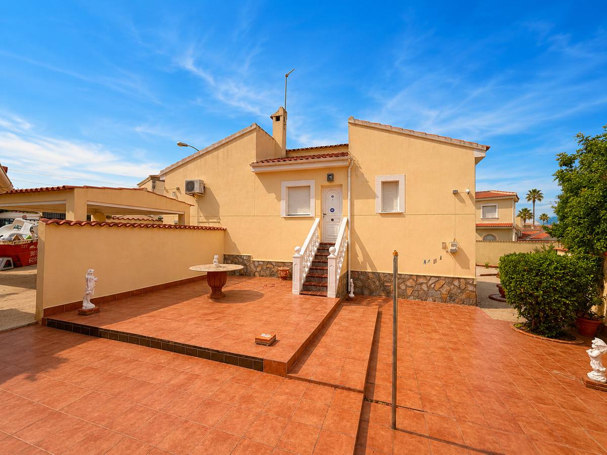 3 Bed Townhouse for sale in Ciudad Quesada Costa Blanca, Alicante, Spain