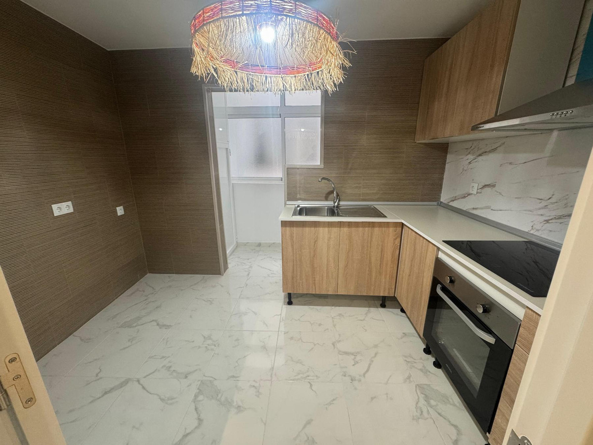 3 Bed Apartment for sale in Torrevieja Costa Blanca, Alicante, Spain