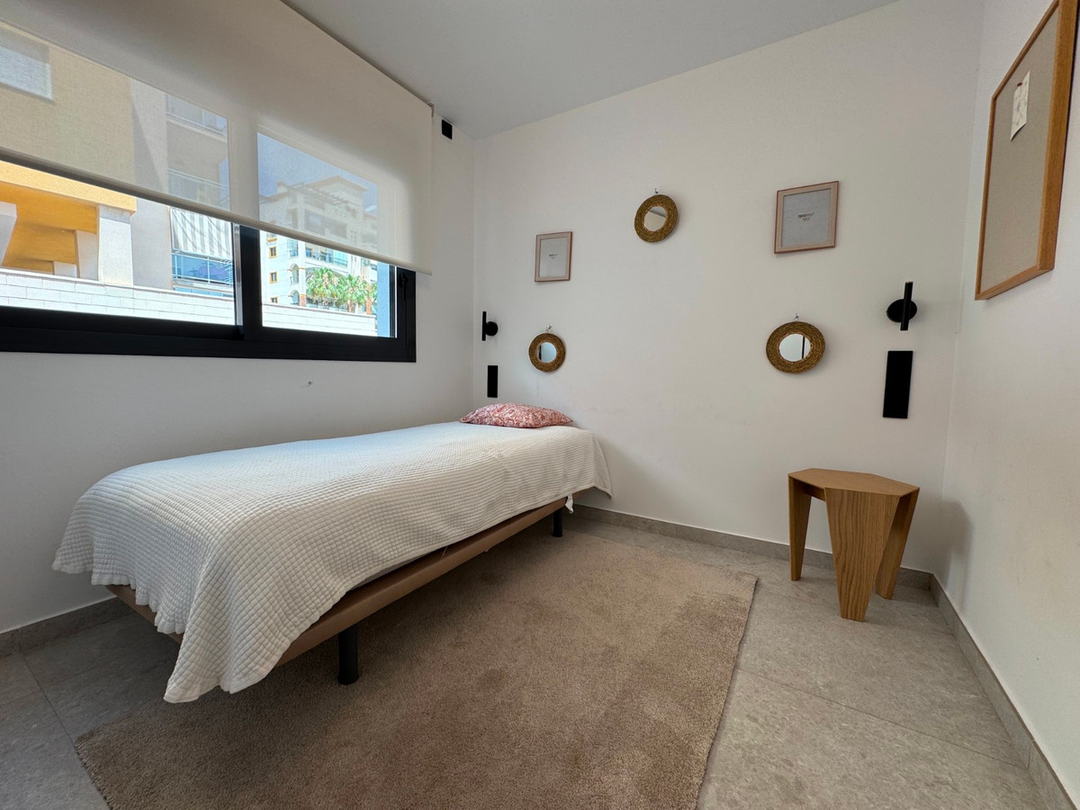3 Bed Apartment for sale in Guardamar Del Segura Costa Blanca, Alicante, Spain
