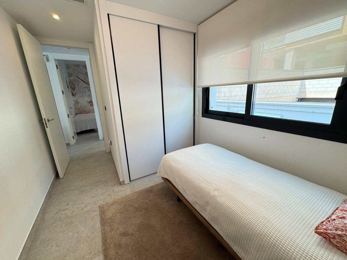 3 Bed Apartment for sale in Guardamar Del Segura Costa Blanca, Alicante, Spain