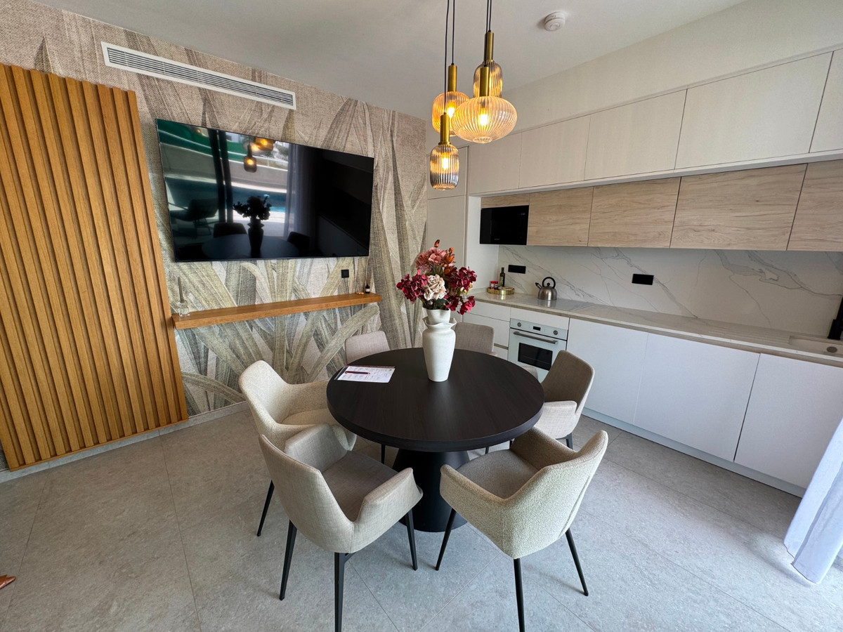 3 Bed Apartment for sale in Guardamar Del Segura Costa Blanca, Alicante, Spain