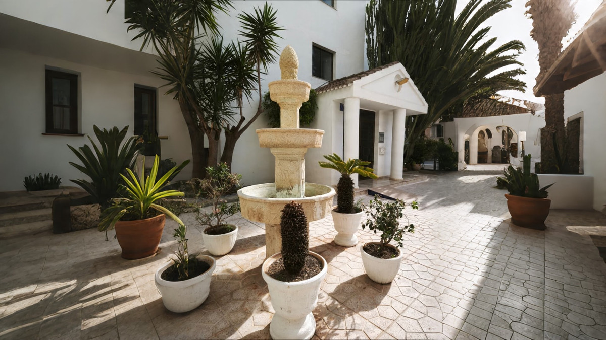 2 Bed Apartment for sale in Guardamar Del Segura Costa Blanca, Alicante, Spain