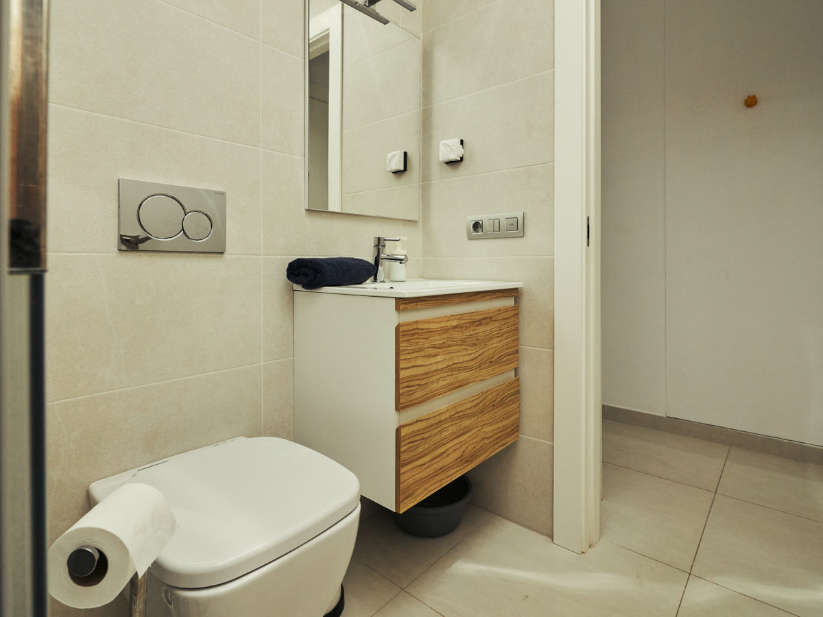 2 Bed Apartment for sale in Torrevieja Costa Blanca, Alicante, Spain