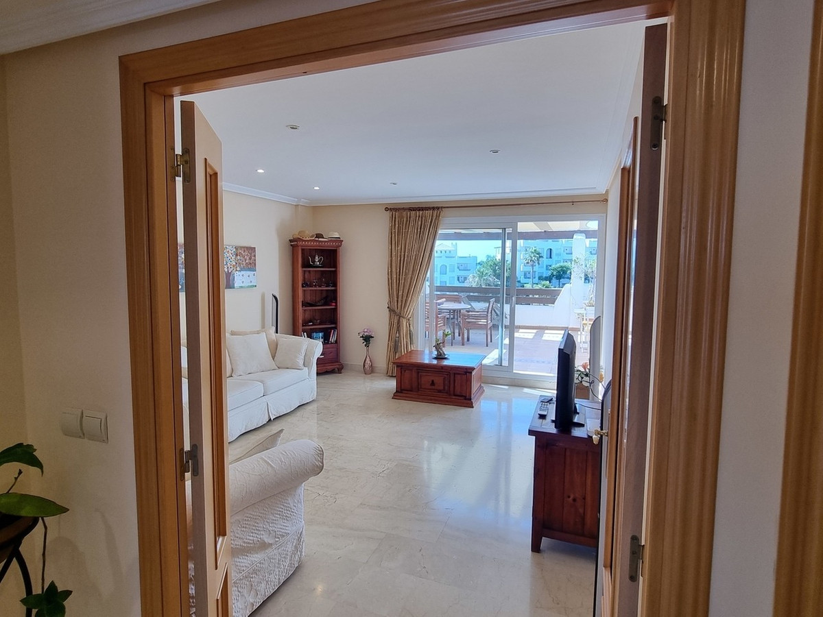 Se vende Apartamento en Planta Última de 2 dormitorios en Costa Del Sol, Málaga, España