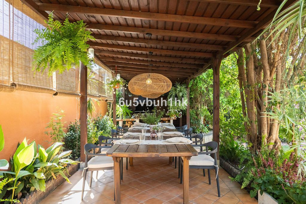 5 Bed Townhouse for sale in Alhaurín De La Torre Costa Del Sol, Málaga, Spain
