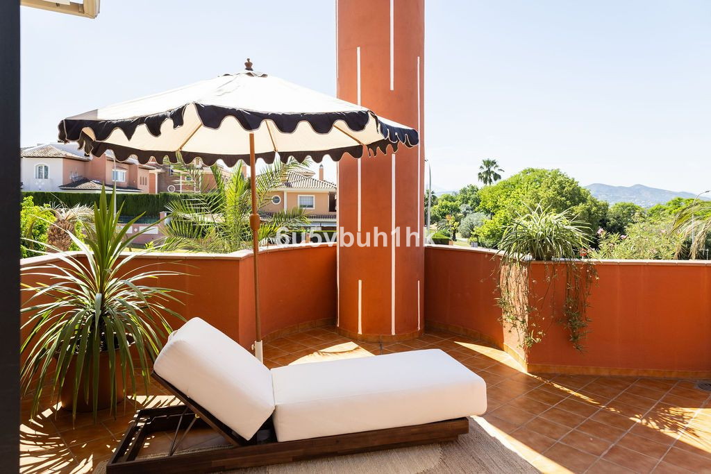 5 Bed Townhouse for sale in Alhaurín De La Torre Costa Del Sol, Málaga, Spain