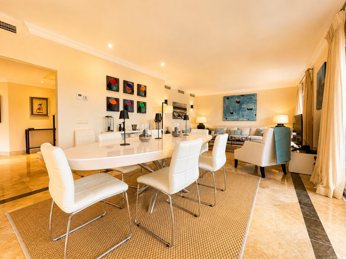 3 Bed Apartment for sale in Los Flamingos Costa Del Sol, Málaga, Spain