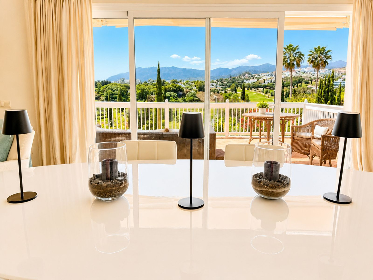 3 Bed Apartment for sale in Los Flamingos Costa Del Sol, Málaga, Spain