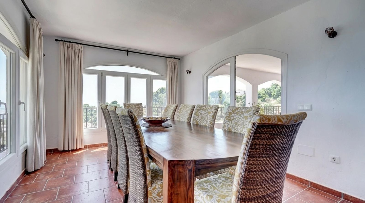 5 Bed Townhouse for sale in Mijas Costa Del Sol, Málaga, Spain