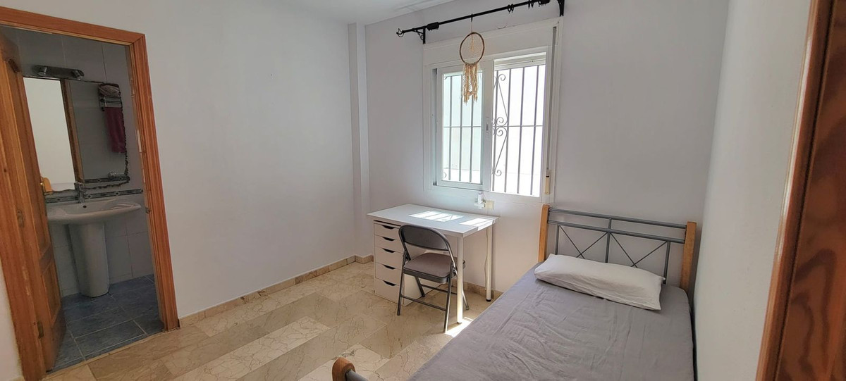Se vende Villa - Chalet de 3 dormitorios en Costa Del Sol, Málaga, España