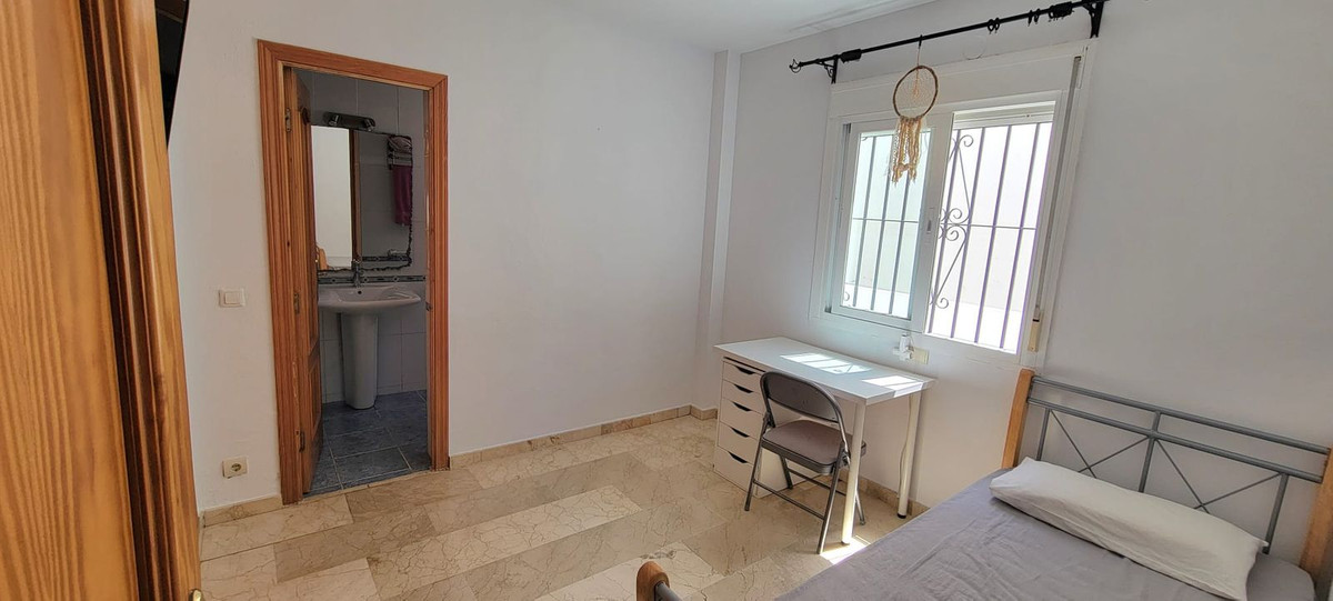 Se vende Villa - Chalet de 3 dormitorios en Costa Del Sol, Málaga, España