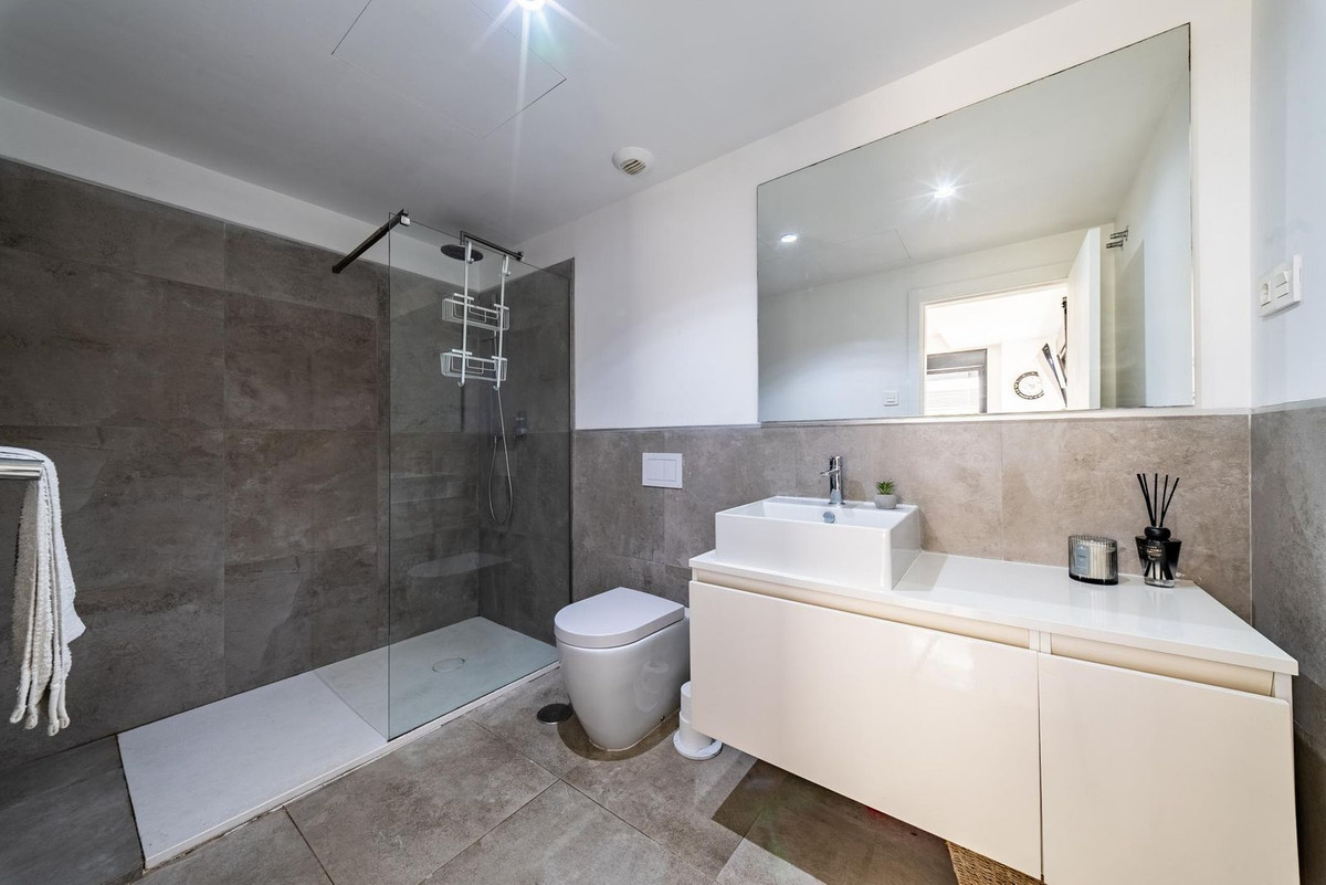 4 Bed Townhouse for sale in La Cala De Mijas Costa Del Sol, Málaga, Spain