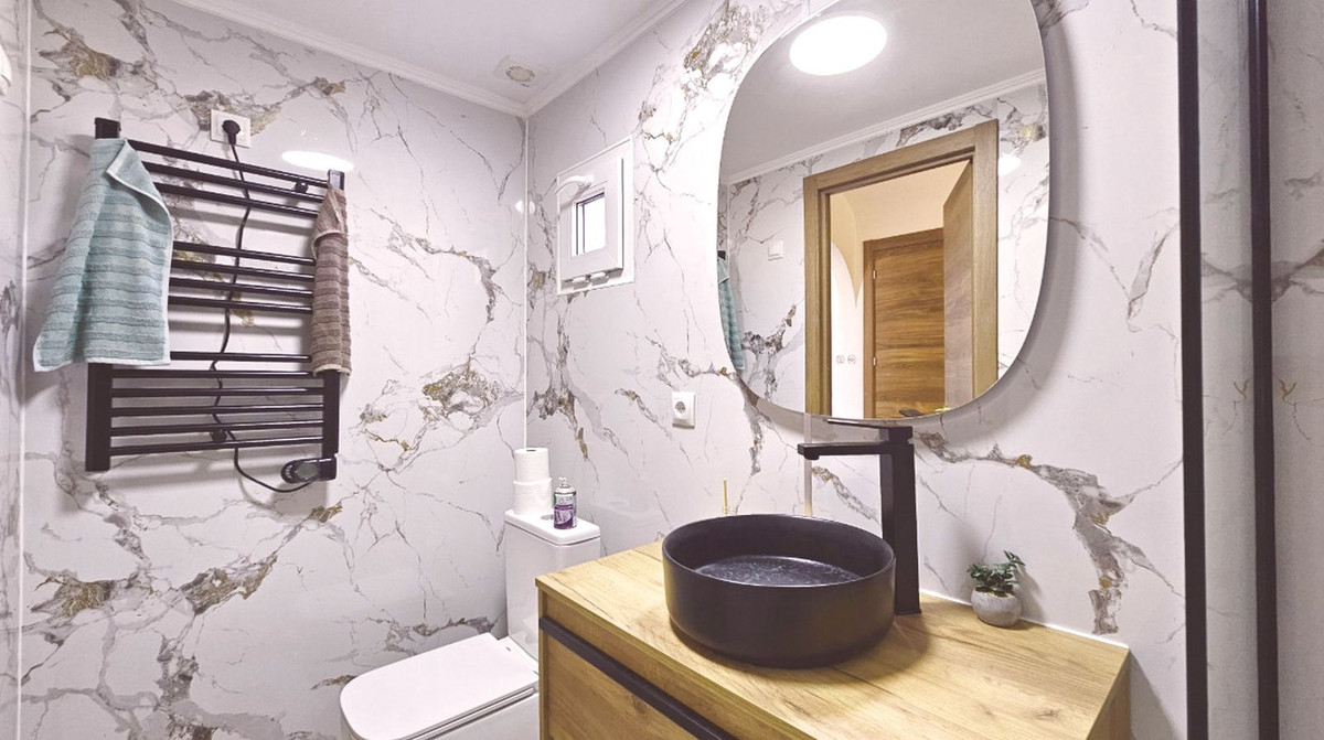 4 Bed Townhouse for sale in Calahonda Costa Del Sol, Málaga, Spain