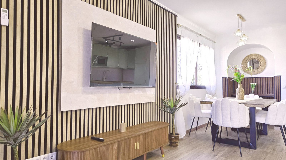 4 Bed Townhouse for sale in Calahonda Costa Del Sol, Málaga, Spain