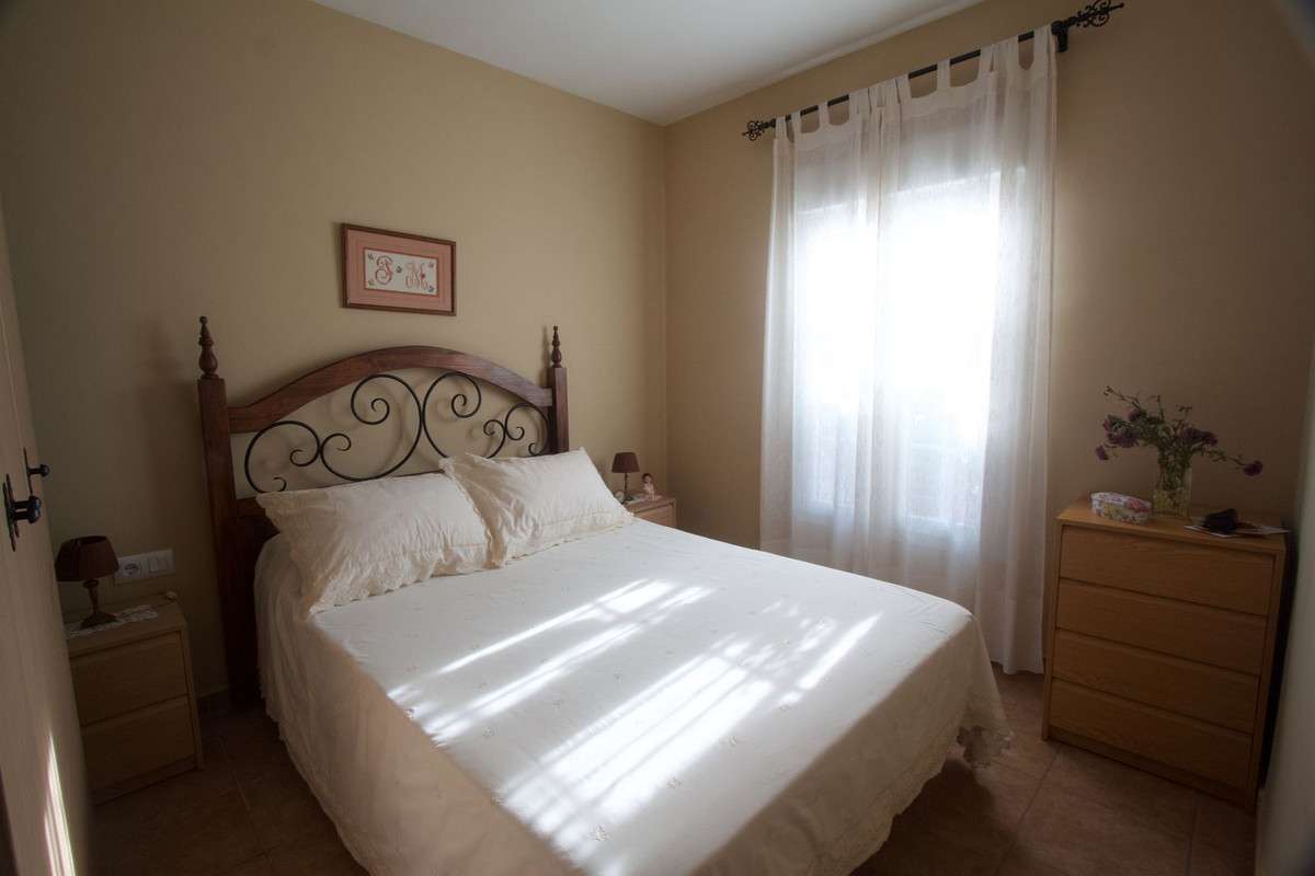 Se vende Pareada de 3 dormitorios en Costa Del Sol, Málaga, España