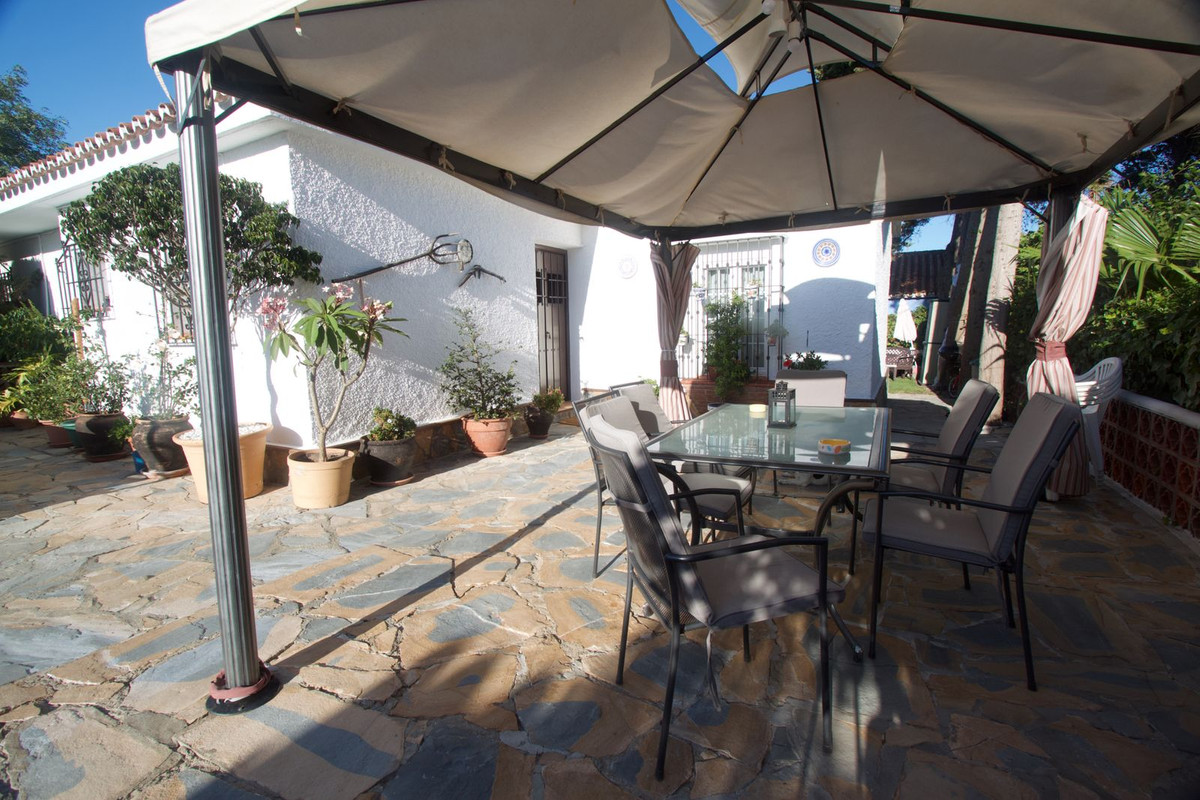 Se vende Pareada de 3 dormitorios en Costa Del Sol, Málaga, España