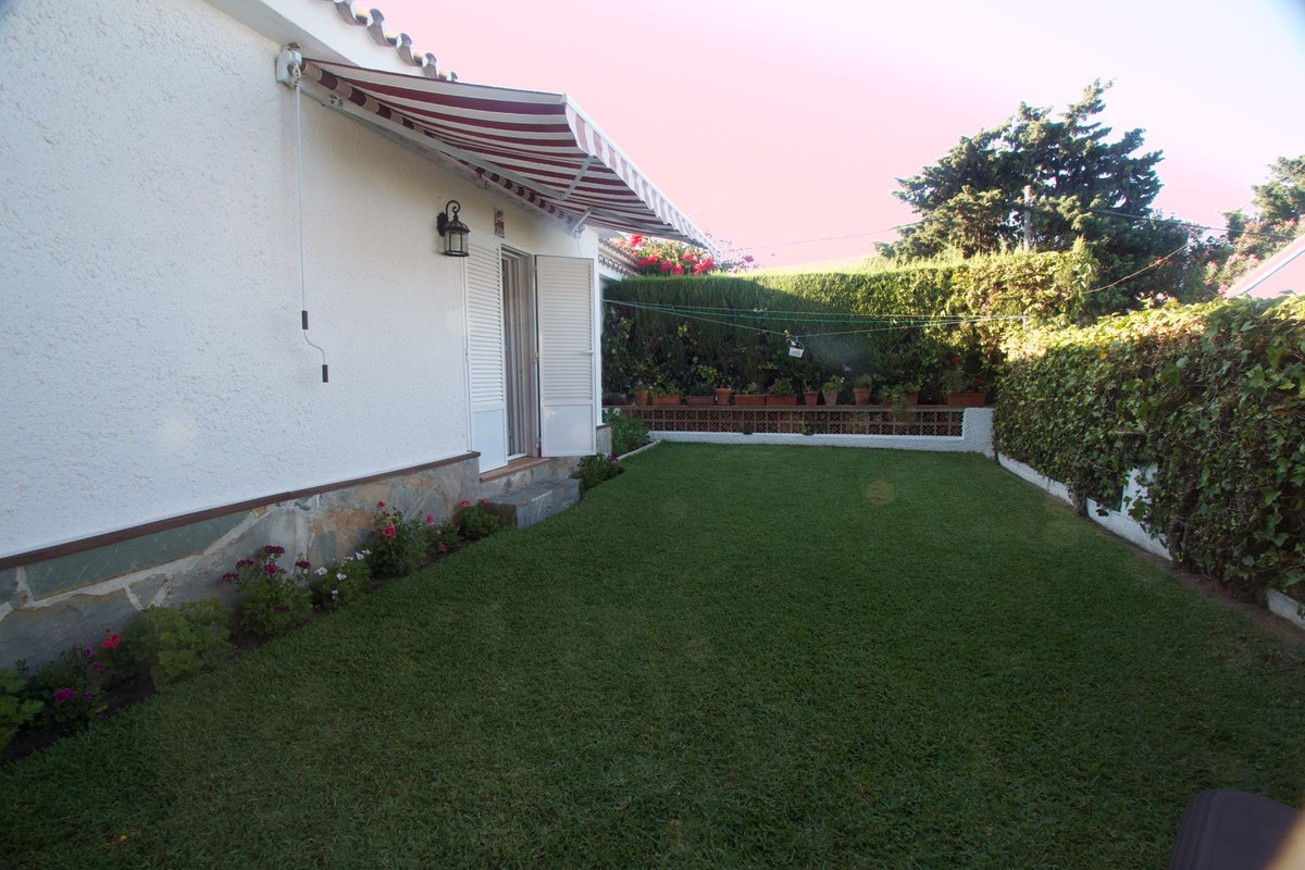Se vende Pareada de 3 dormitorios en Costa Del Sol, Málaga, España