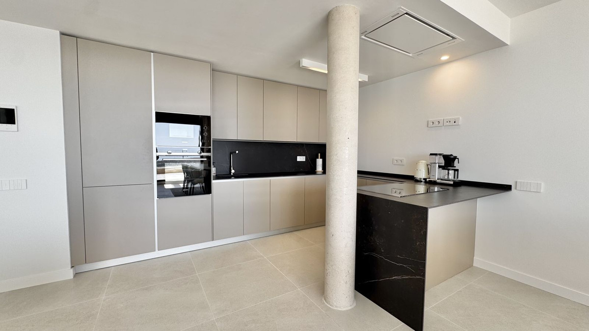 3 Bed Apartment for sale in Selwo Costa Del Sol, Málaga, Spain