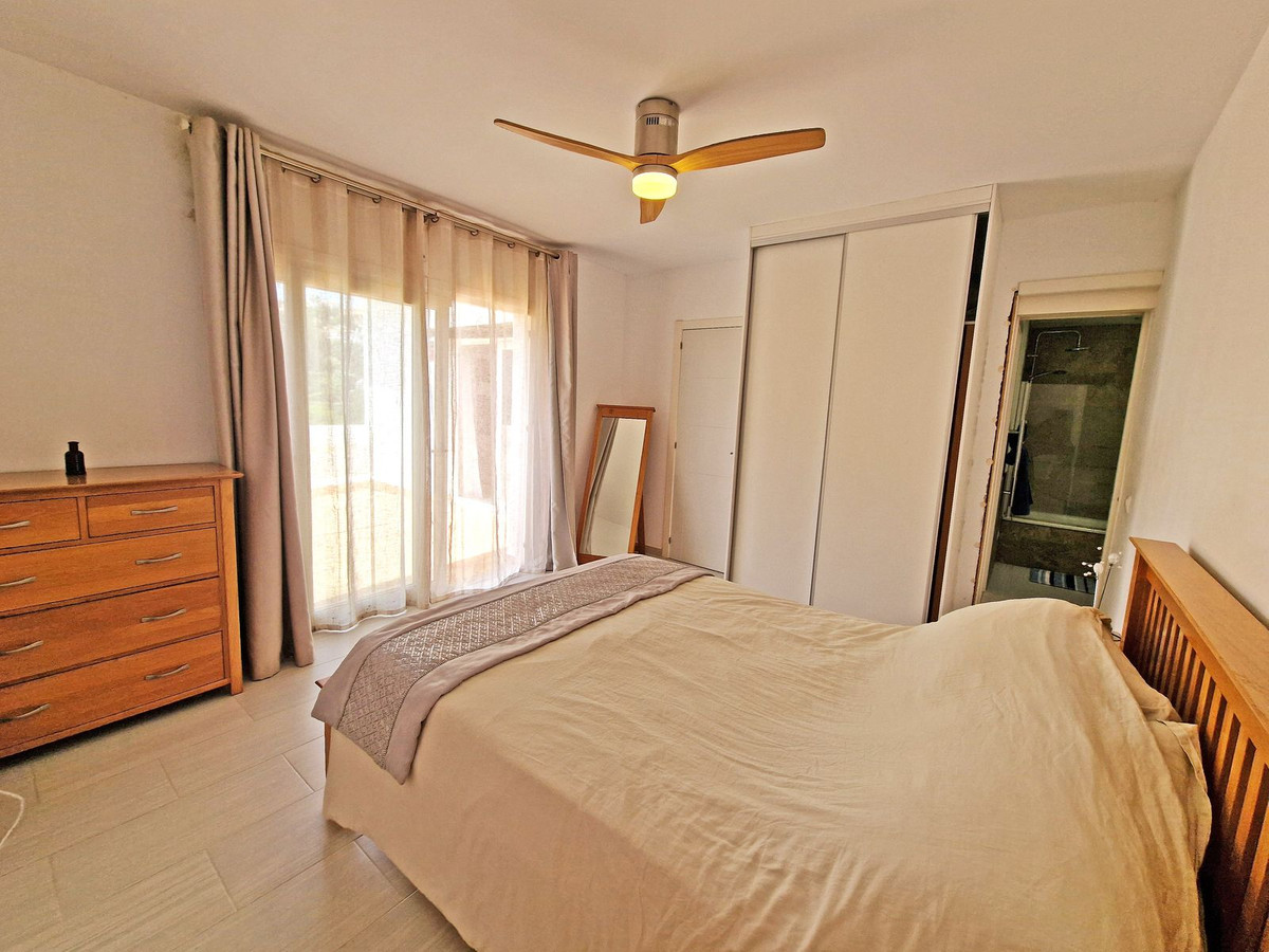 2 Bed Townhouse for sale in Calahonda Costa Del Sol, Málaga, Spain
