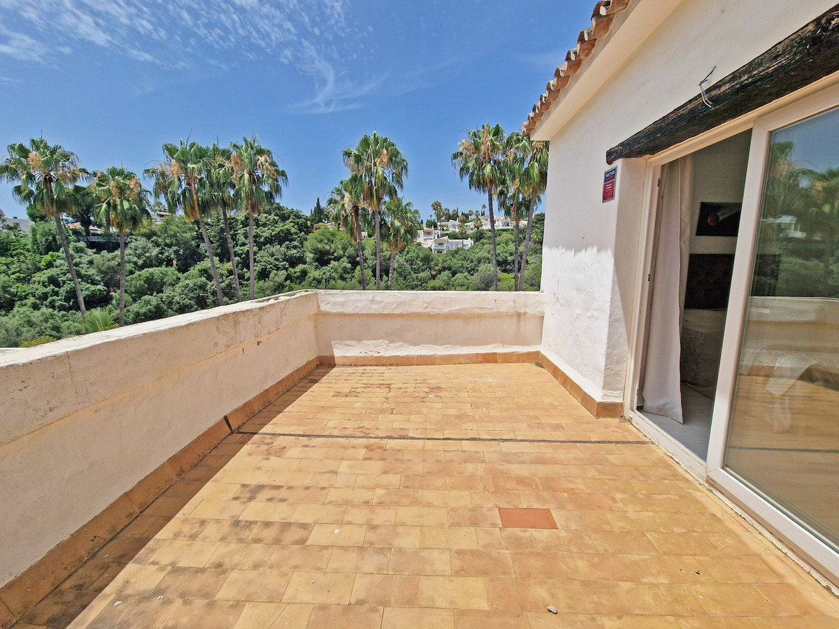 2 Bed Townhouse for sale in Calahonda Costa Del Sol, Málaga, Spain