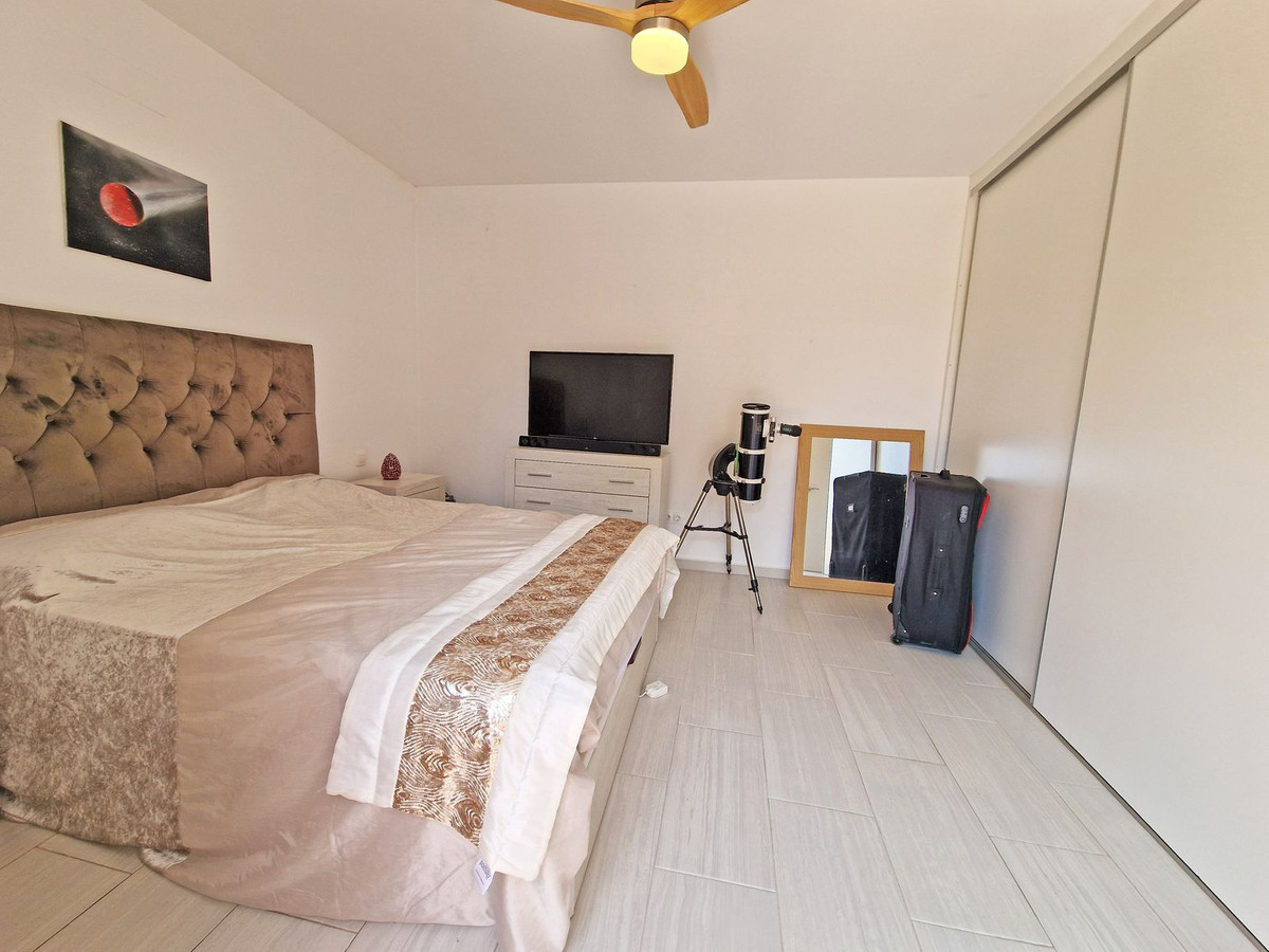 2 Bed Townhouse for sale in Calahonda Costa Del Sol, Málaga, Spain