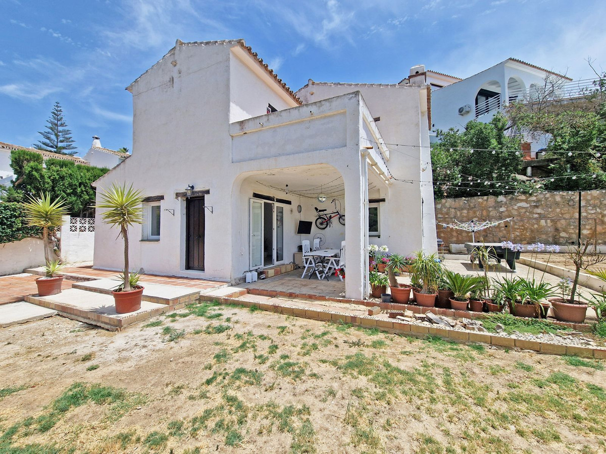 2 Bed Townhouse for sale in Calahonda Costa Del Sol, Málaga, Spain
