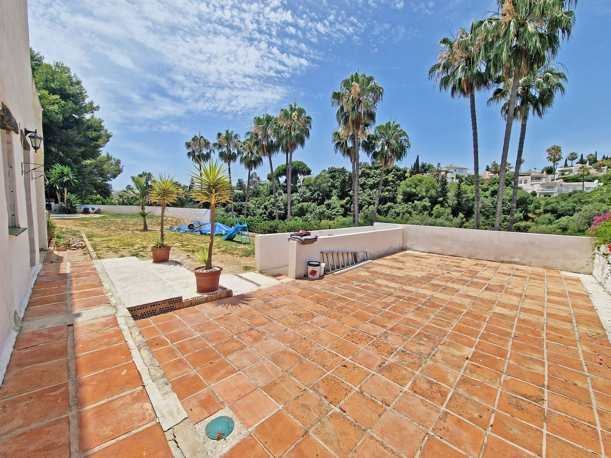 2 Bed Townhouse for sale in Calahonda Costa Del Sol, Málaga, Spain