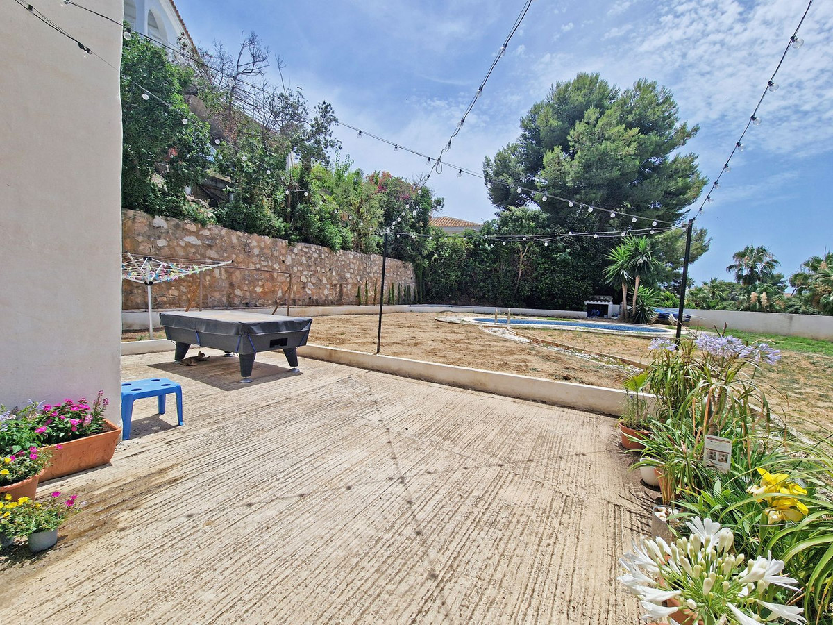 2 Bed Townhouse for sale in Calahonda Costa Del Sol, Málaga, Spain