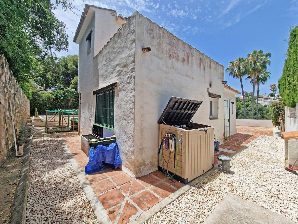 2 Bed Townhouse for sale in Calahonda Costa Del Sol, Málaga, Spain