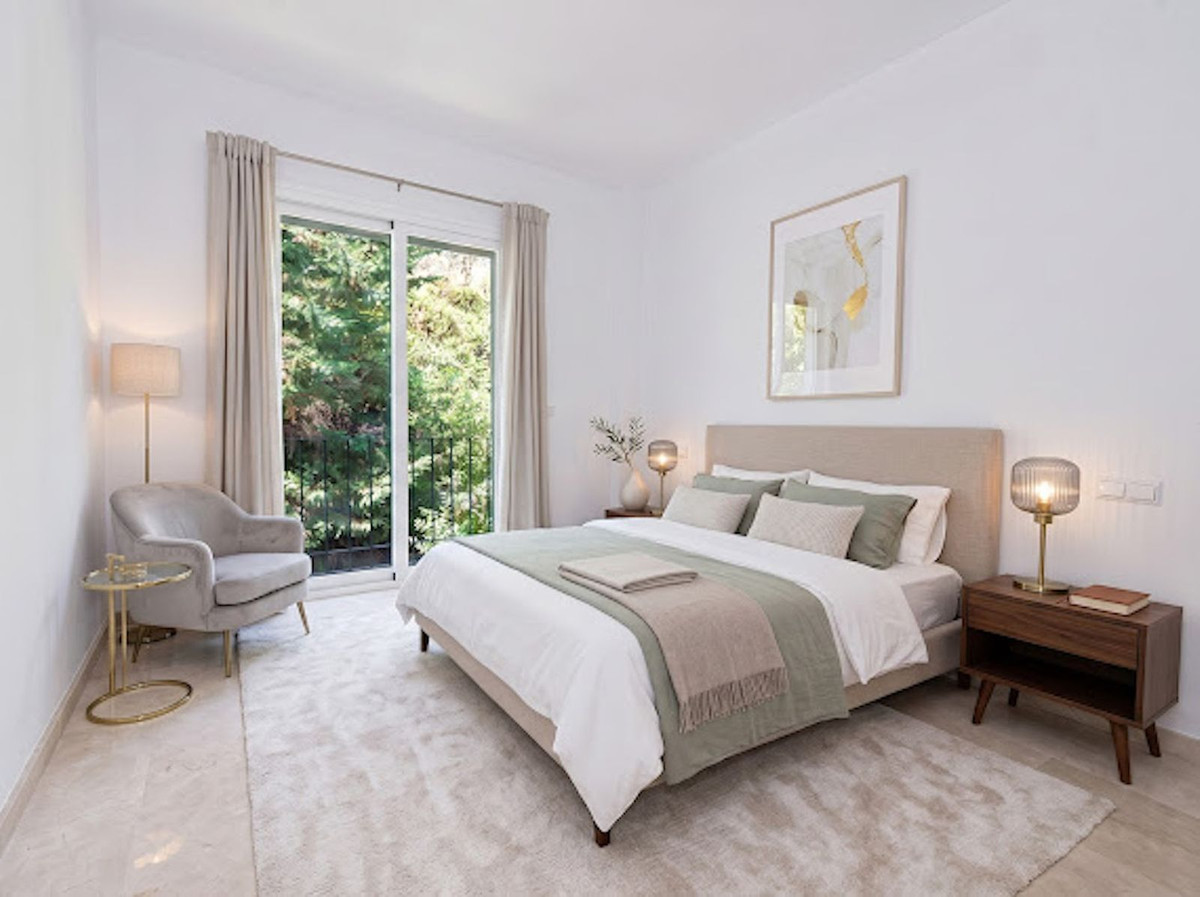3 Bed Apartment for sale in La Quinta Costa Del Sol, Málaga, Spain