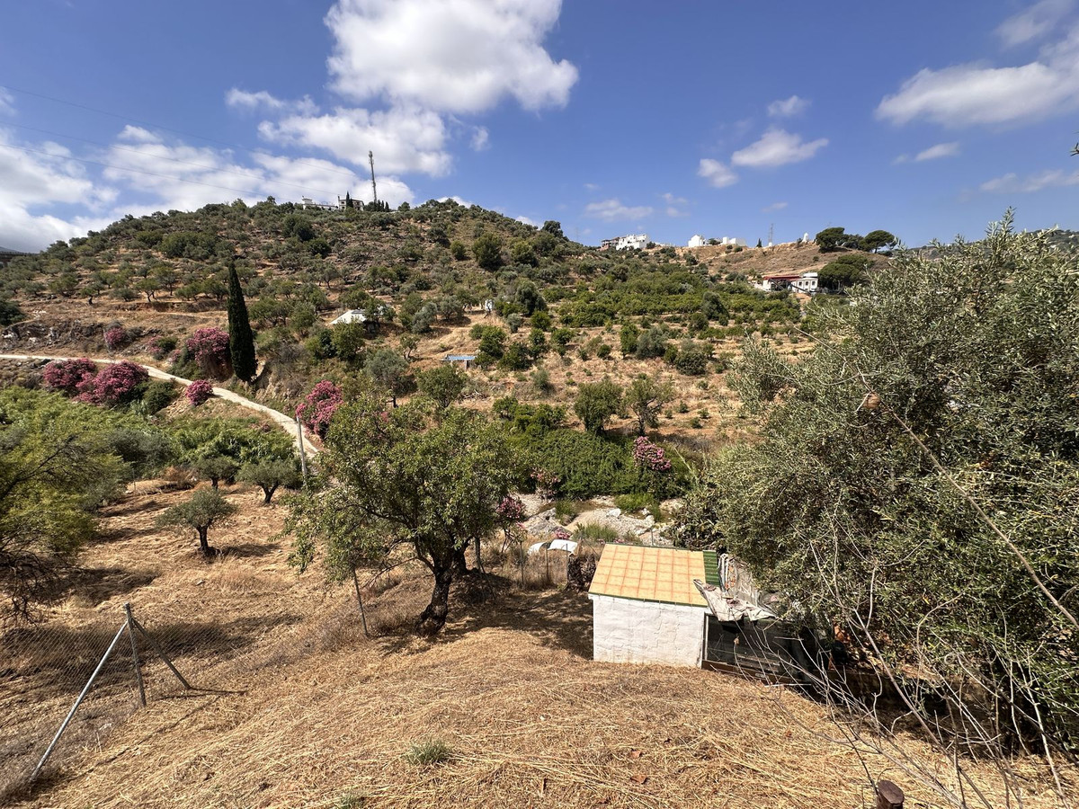 Se vende Finca - Cortijo de 4 dormitorios en Costa Del Sol, Málaga, España