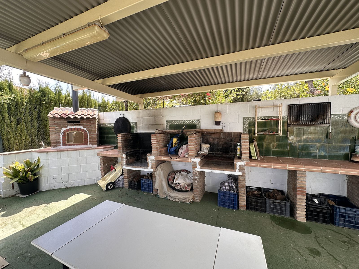 Se vende Finca - Cortijo de 4 dormitorios en Costa Del Sol, Málaga, España