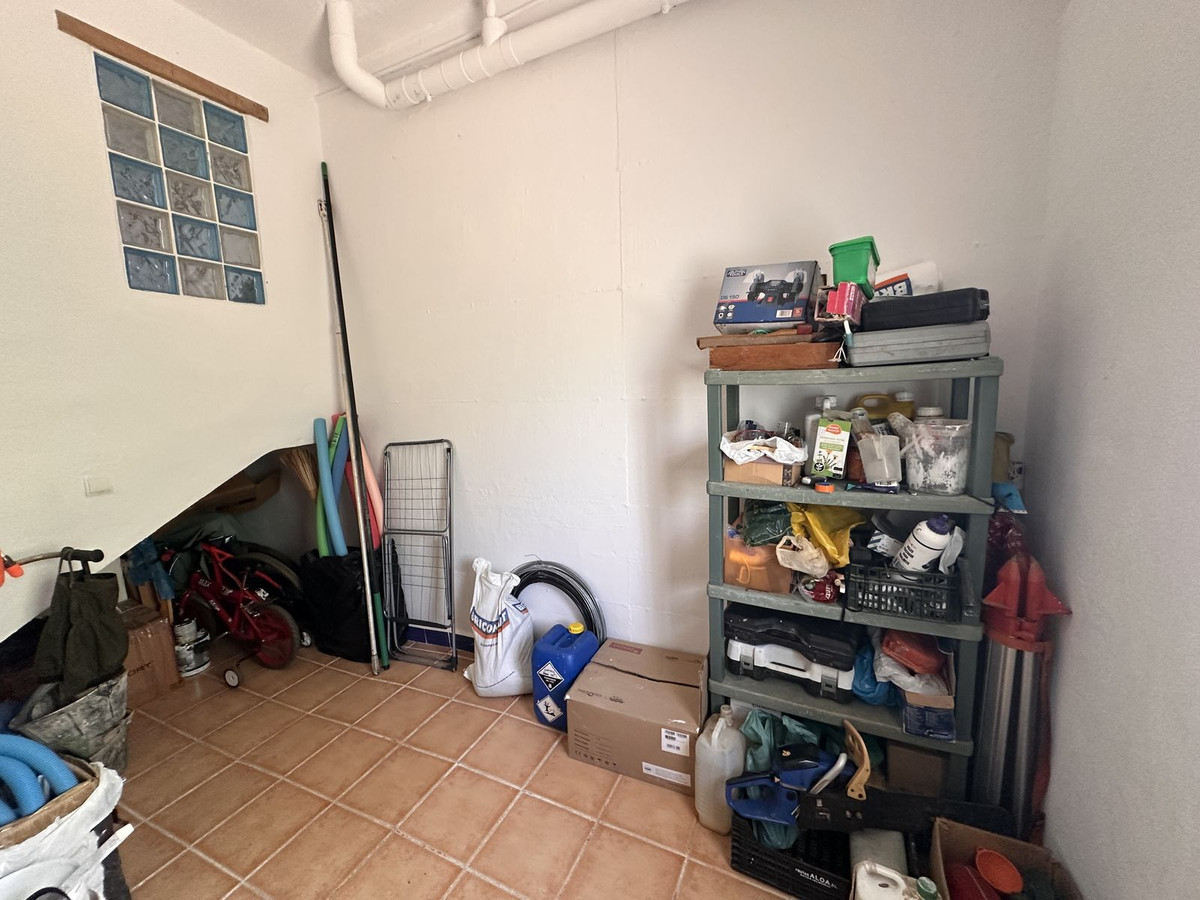 Se vende Finca - Cortijo de 4 dormitorios en Costa Del Sol, Málaga, España