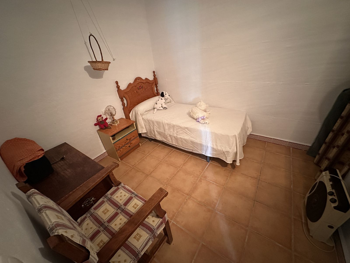 Se vende Finca - Cortijo de 4 dormitorios en Costa Del Sol, Málaga, España
