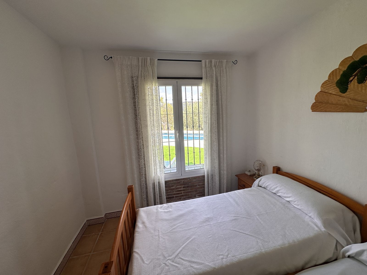 Se vende Finca - Cortijo de 4 dormitorios en Costa Del Sol, Málaga, España