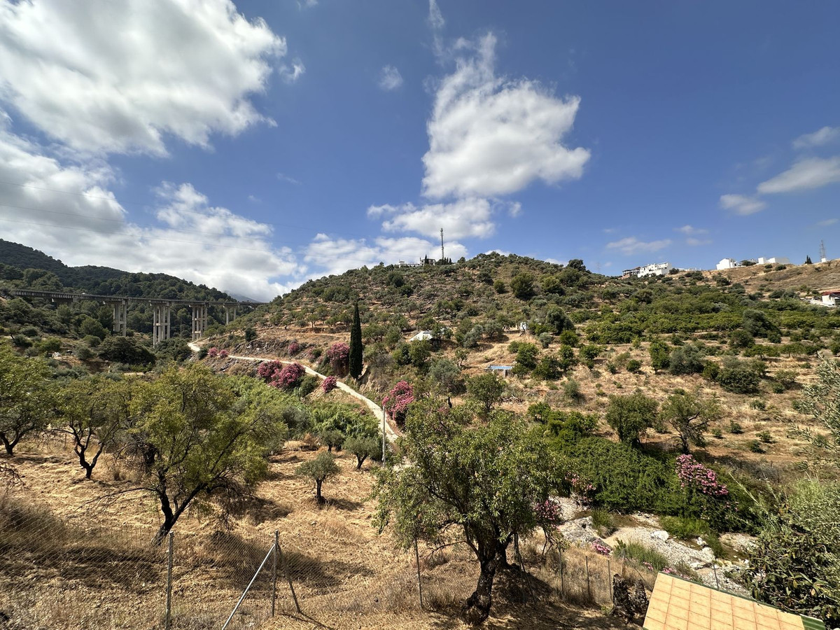 Se vende Finca - Cortijo de 4 dormitorios en Costa Del Sol, Málaga, España