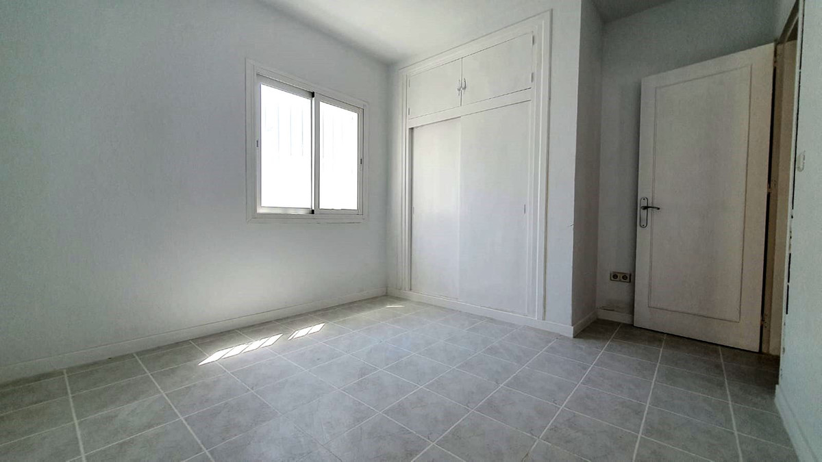 3 Bed Townhouse for sale in Fuengirola Costa Del Sol, Málaga, Spain