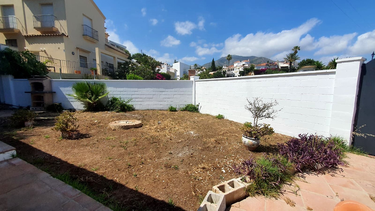 3 Bed Townhouse for sale in Fuengirola Costa Del Sol, Málaga, Spain