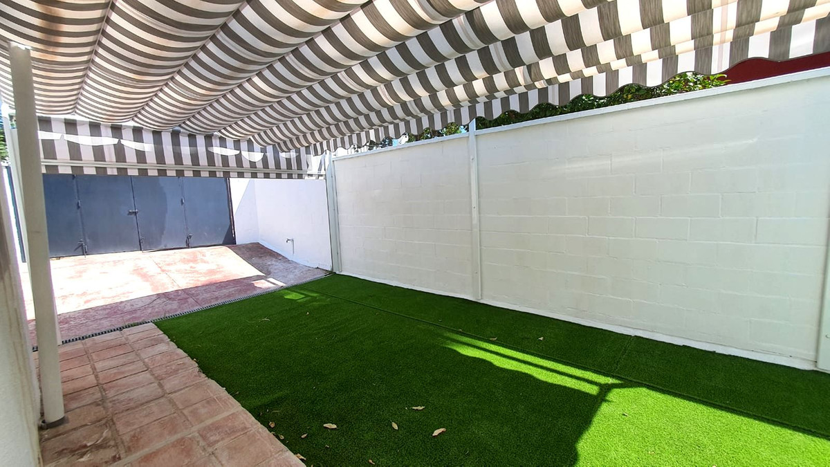 3 Bed Townhouse for sale in Fuengirola Costa Del Sol, Málaga, Spain