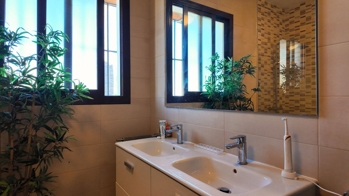 3 Bed Townhouse for sale in Alhaurín El Grande Costa Del Sol, Málaga, Spain