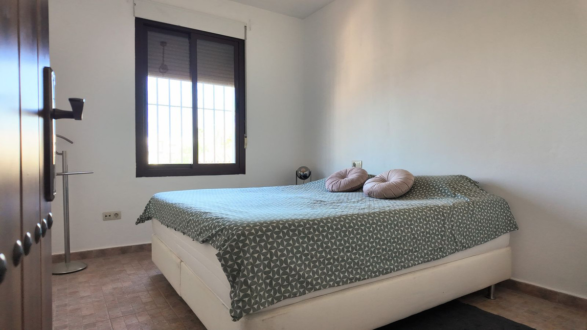 3 Bed Townhouse for sale in Alhaurín El Grande Costa Del Sol, Málaga, Spain