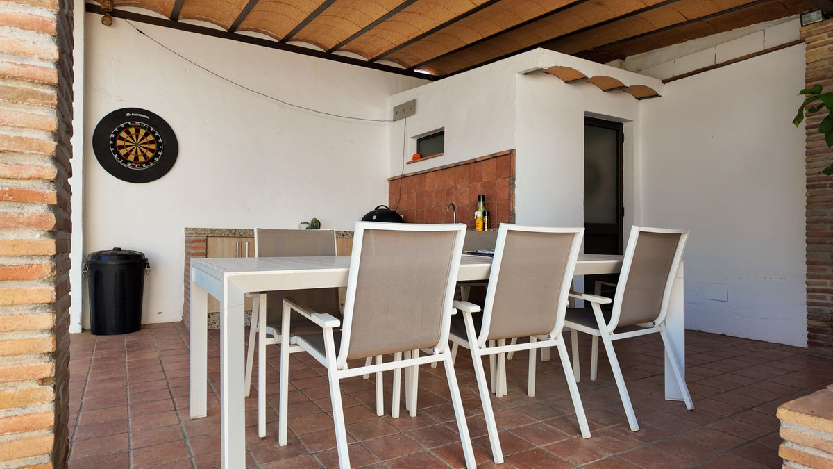 3 Bed Townhouse for sale in Alhaurín El Grande Costa Del Sol, Málaga, Spain