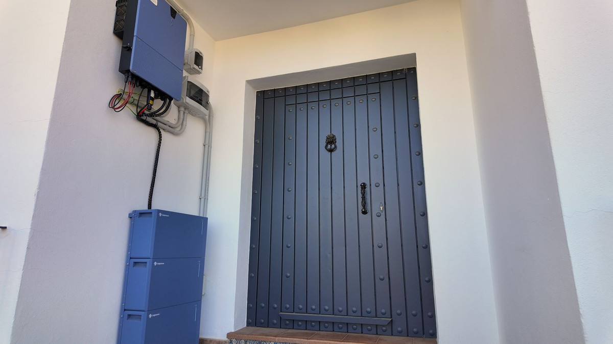 3 Bed Townhouse for sale in Alhaurín El Grande Costa Del Sol, Málaga, Spain