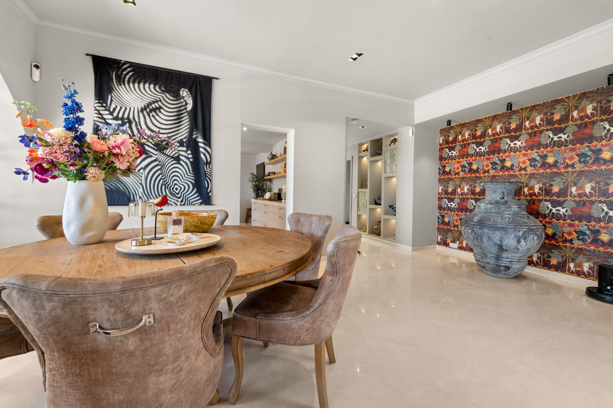 8 Bed Townhouse for sale in Benalmadena Costa Del Sol, Málaga, Spain